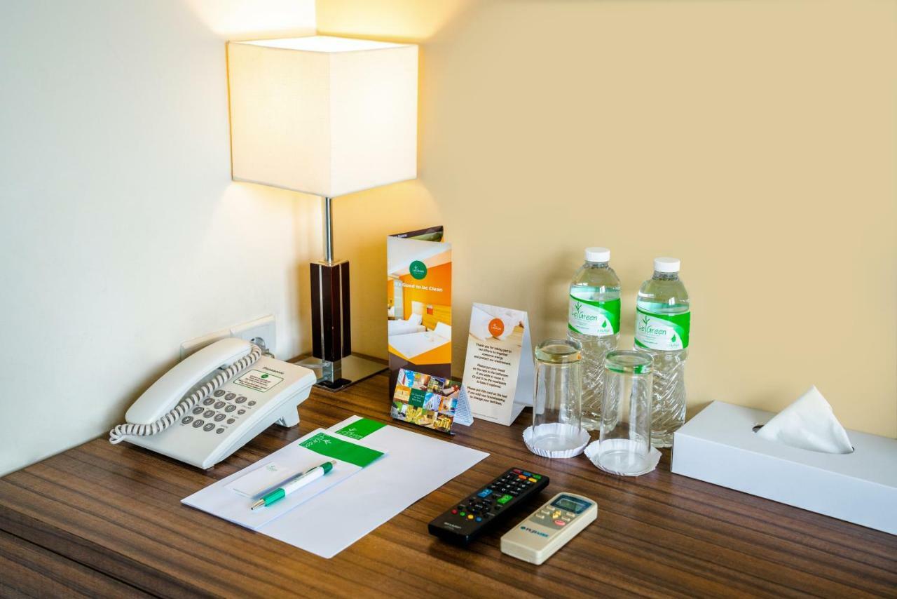 Legreen Suite Gatot Subroto Jakarta Exterior photo